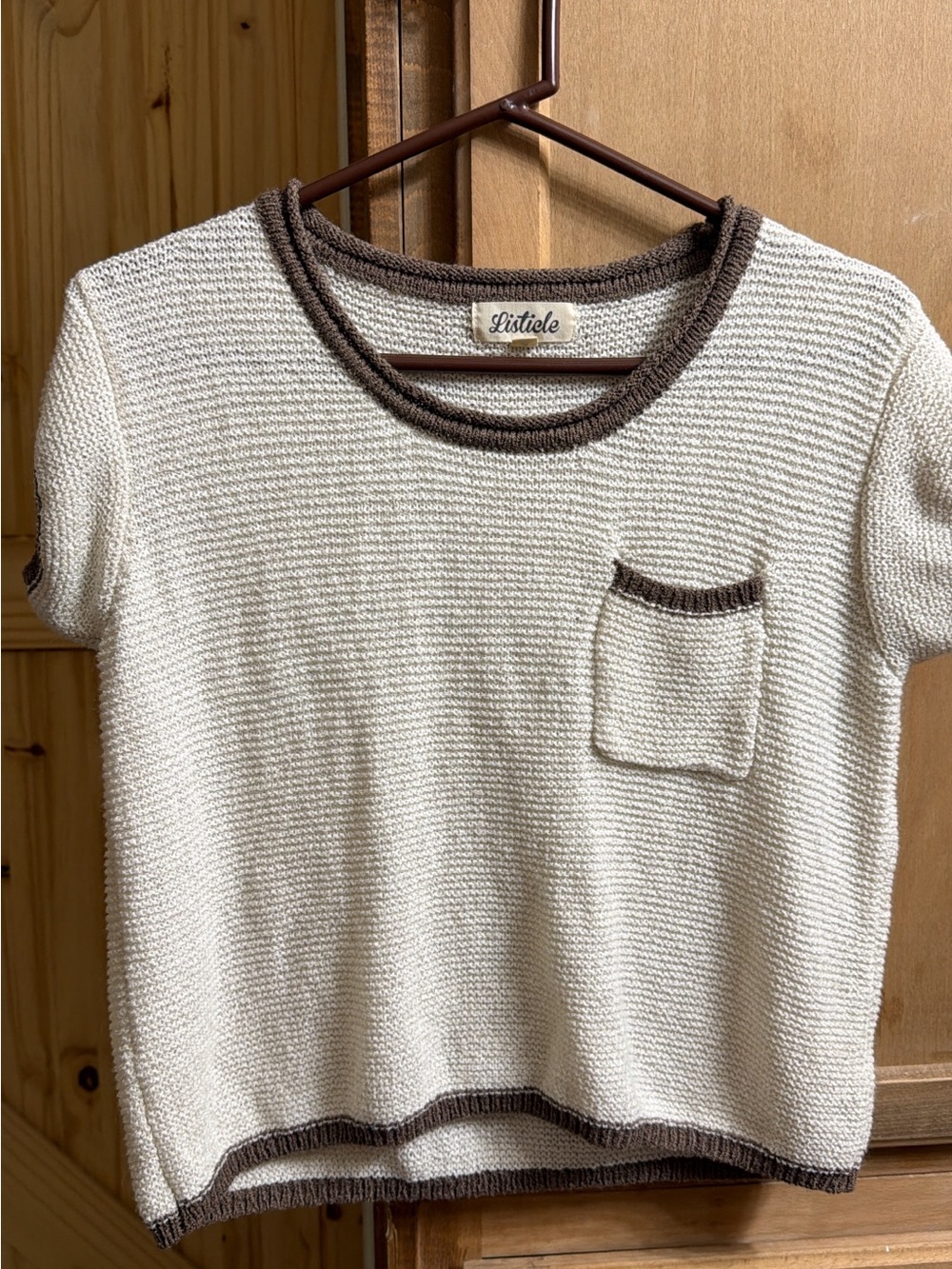 Listicle Cream Short-Sleeve Knit Top with Brown Trim